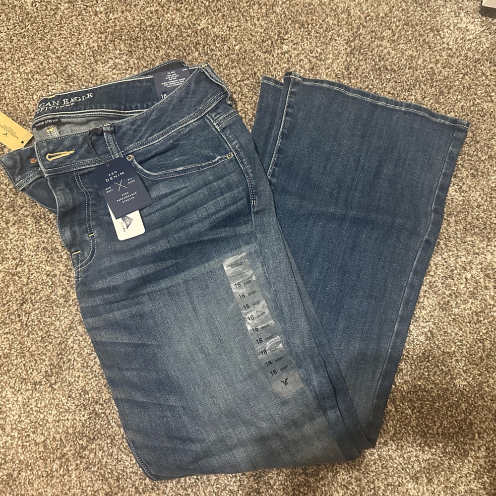 New brand American eagle kick boot jeans